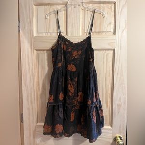 Urban Outfitters Dress size M